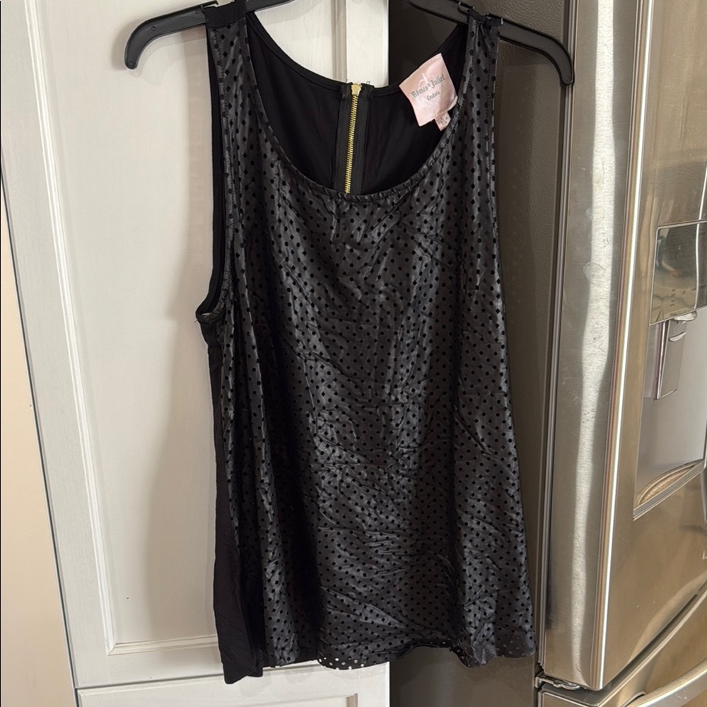 Romeo & Juliet Couture Black Sequin Sleeveless Tank Top